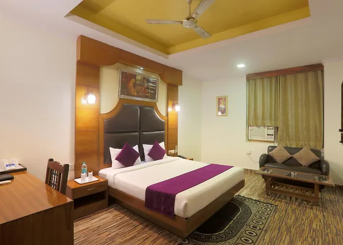 Hotel Castle Blue New Delhi Near Igi Airport